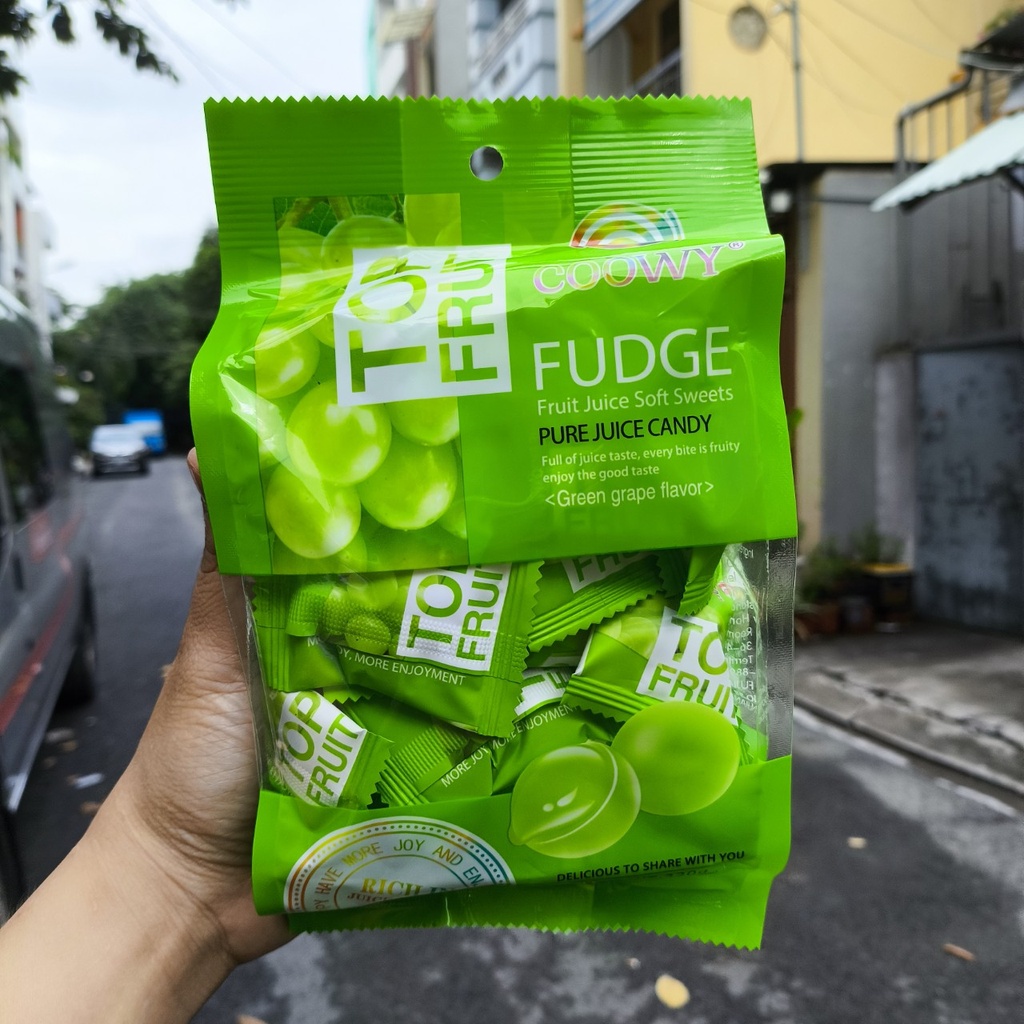 TOP NHO XANH - Kẹo Top Fruit coowy  vị nho 280gr